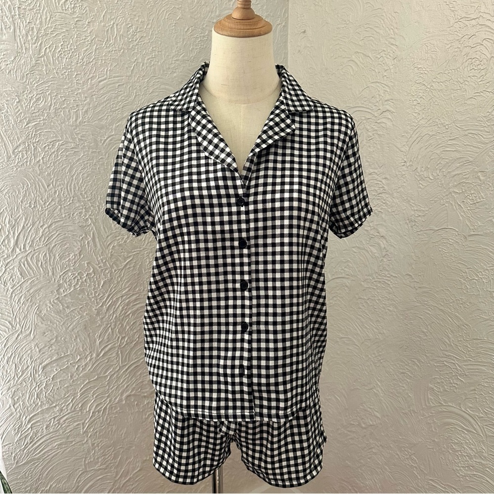 Forever 21 Black and White Gingham Button Down Pajama Set